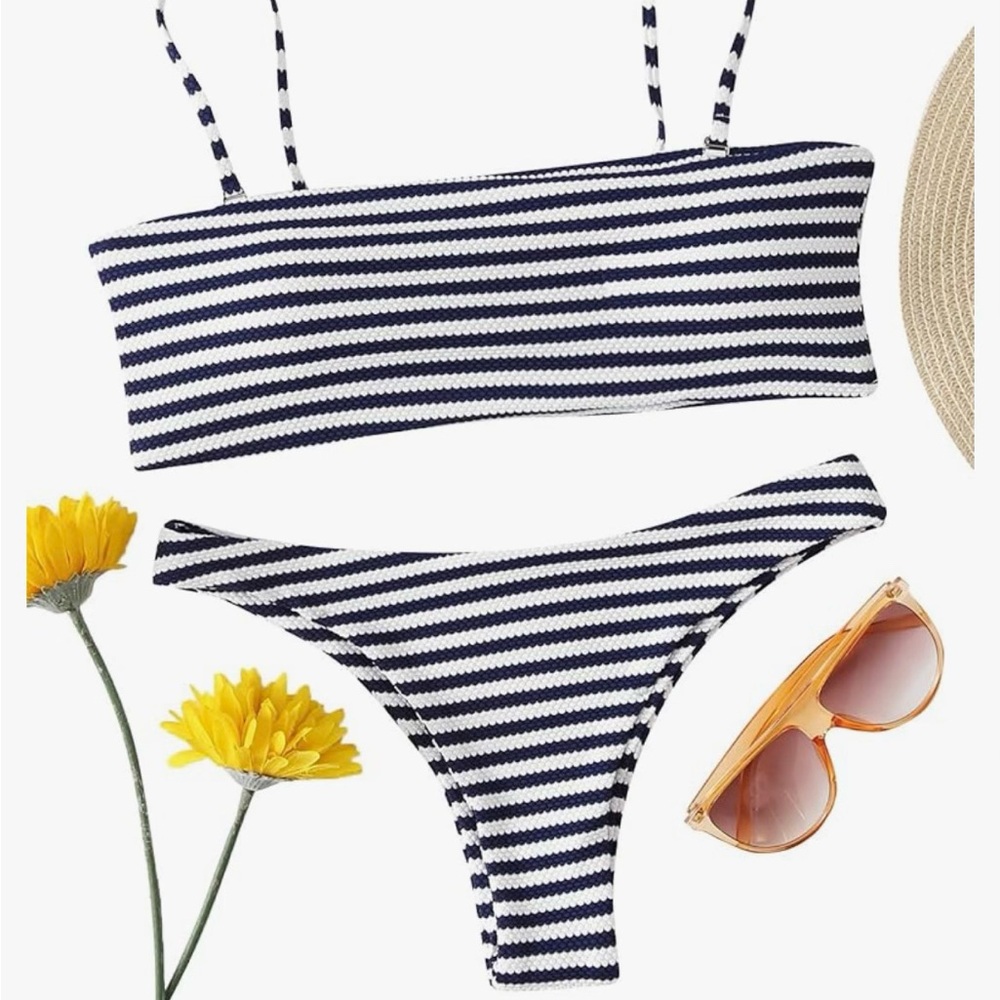 NWOT Sweaty Rocks bathing suit. Sz M